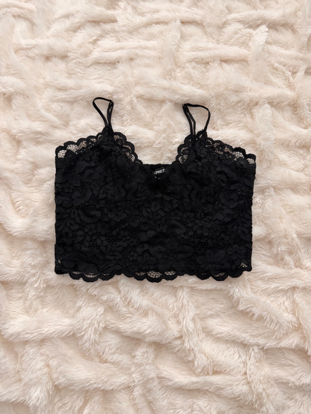 Express|Black Lace| Cropped Bralette|date night| sexy cami